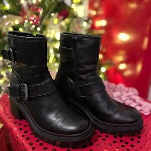 Esprit Black Boots